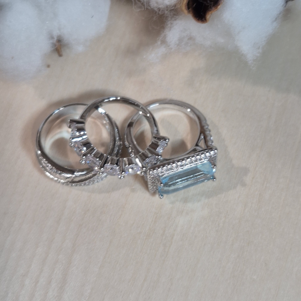 🩵🩶NEW🩵🩶 STUNNING!! Vintage 3PC Set Aquamarine CZ'S Rings In SILVER Plating - Picture 14 of 16